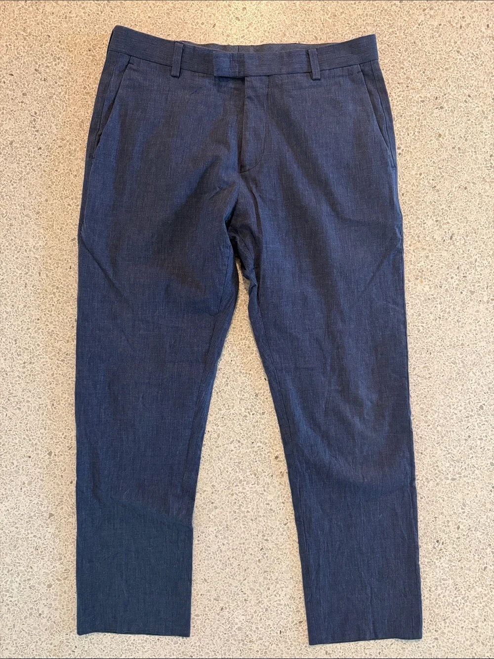 Reiss Men's Dress Pants Geronimo in Dark Lightweight Denim Chambray Blue 30 x 28